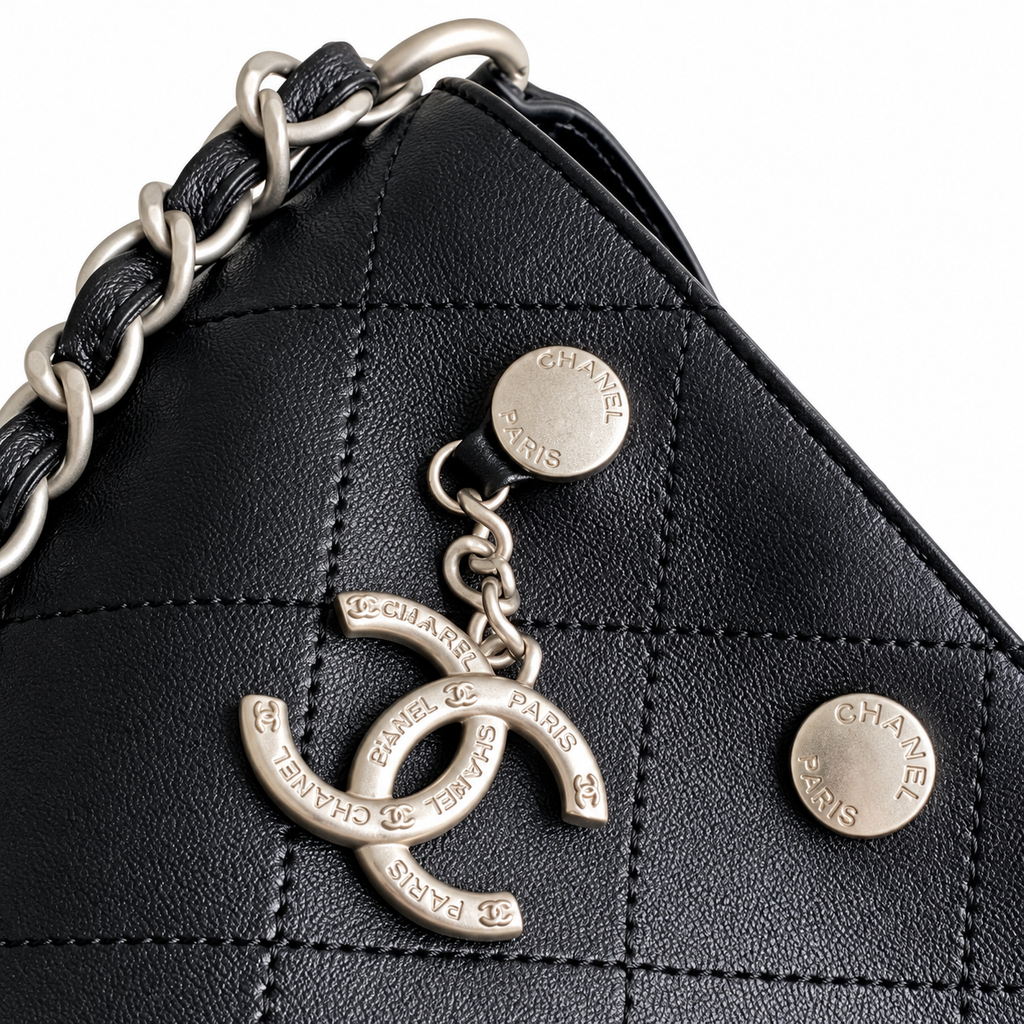 Chanel Quilted Shopper Shoulder Bag 28×31×15cm