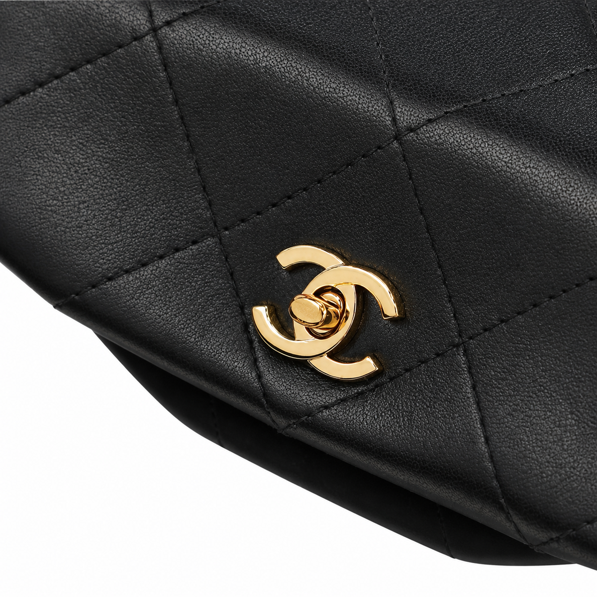 Chanel 22 Mini Shopping Bag Black Quilted Lambskin | CHANEL Tag & Burgundy Interior — 23cm