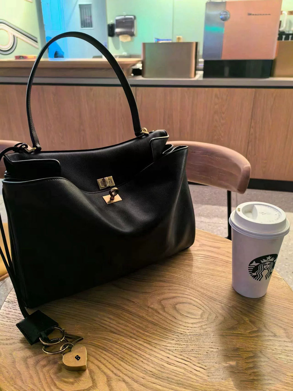 Women's Luxury Frame Bag – Vintage Kiss-Lock Shoulder Clasp Purse 27×15×9cm
